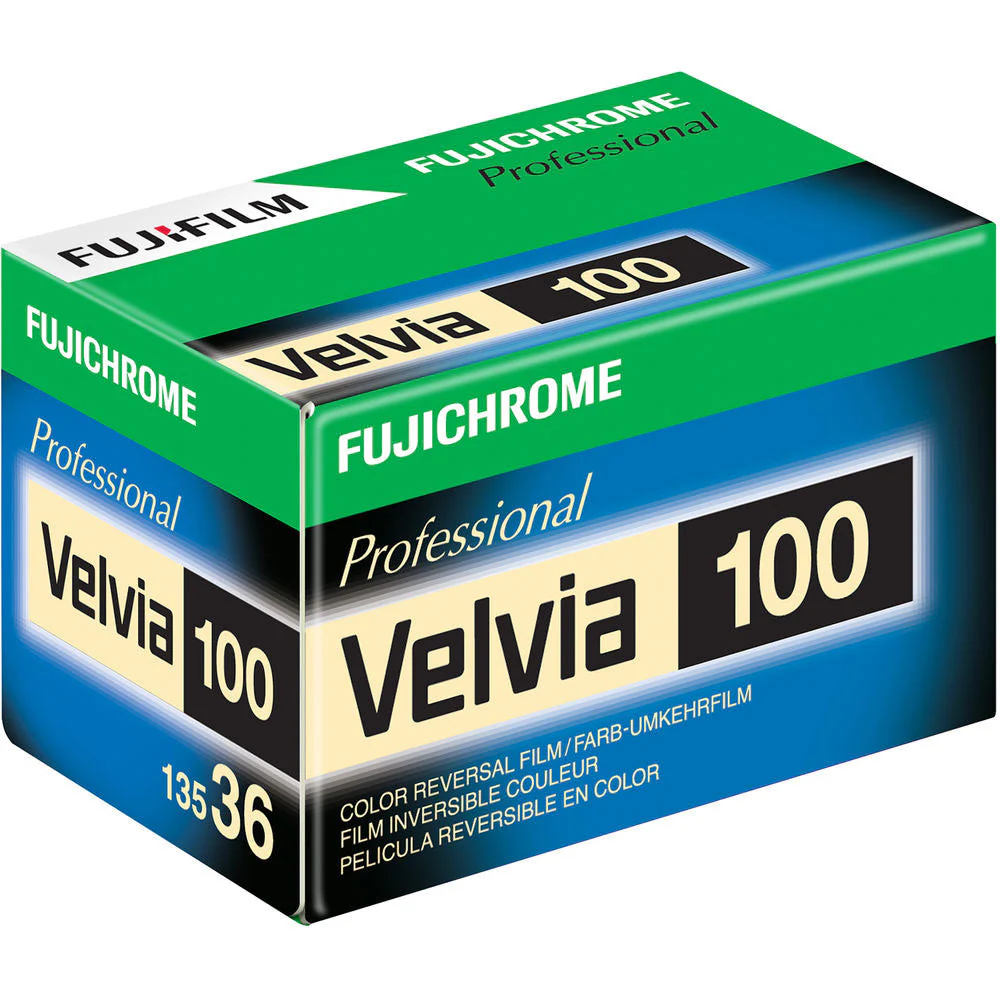 FUJIFILM Velvia RVP 100 - 35mm