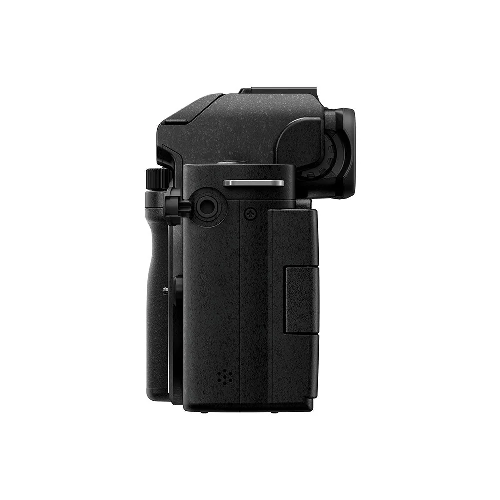 Panasonic LUMIX G100D with 12-32mm f3.5-5.6 - Image 6