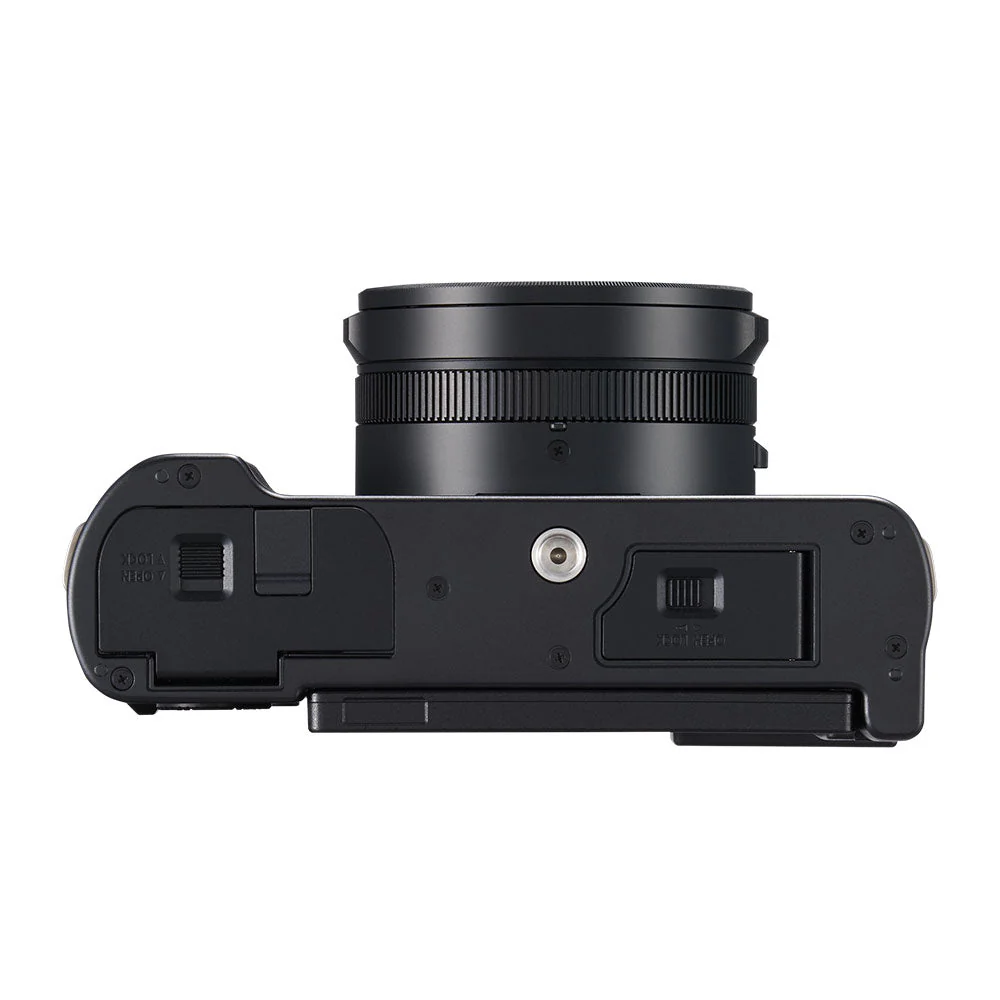 Panasonic LUMIX L10 - Image 11