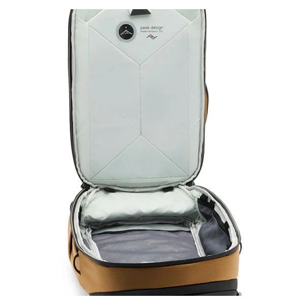 Peak Design Travel Backpack - 30L - Image 4