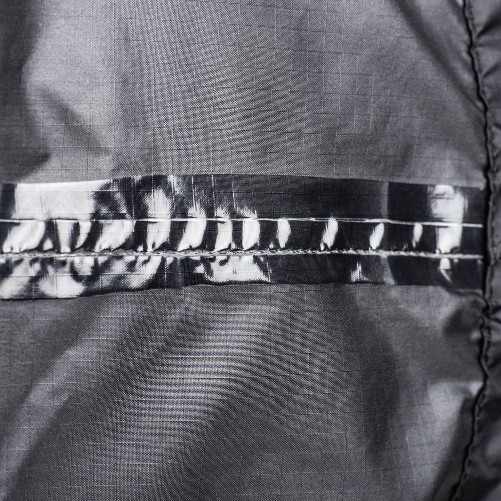 Thinktank Emergency Rain Cover - Medium - Image 3