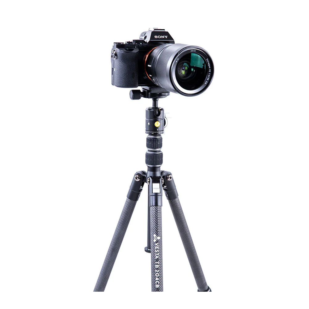 Vanguard Vesta TB 204CB with T-46 Ball Head - Image 4